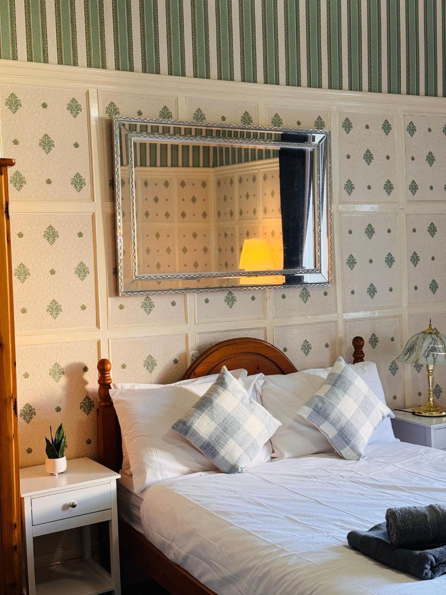 Edinburgh Travel Guest House 外观 照片