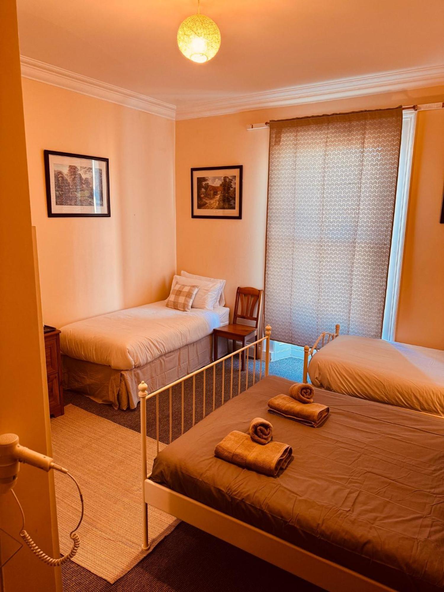 Edinburgh Travel Guest House 外观 照片