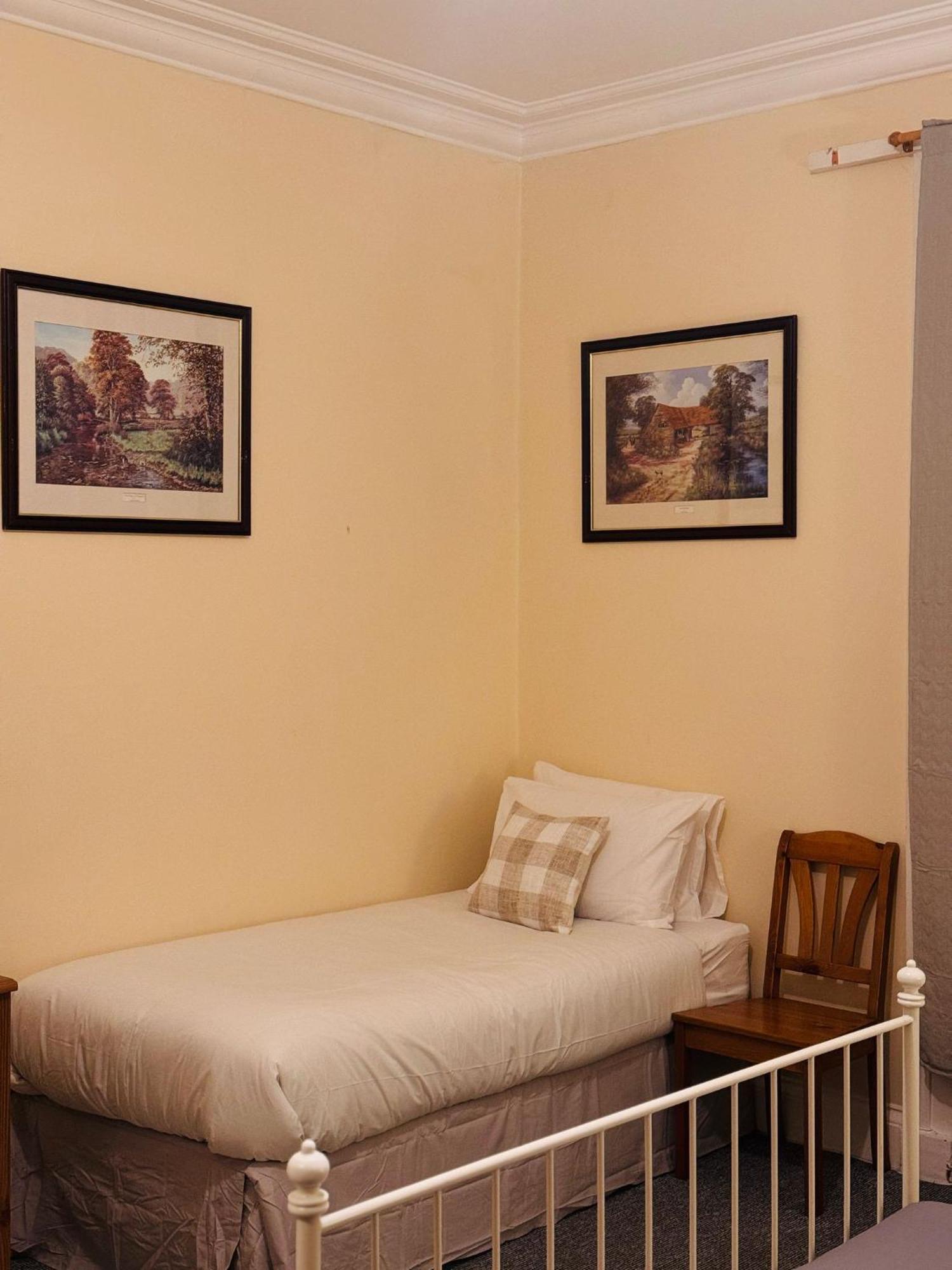 Edinburgh Travel Guest House 外观 照片