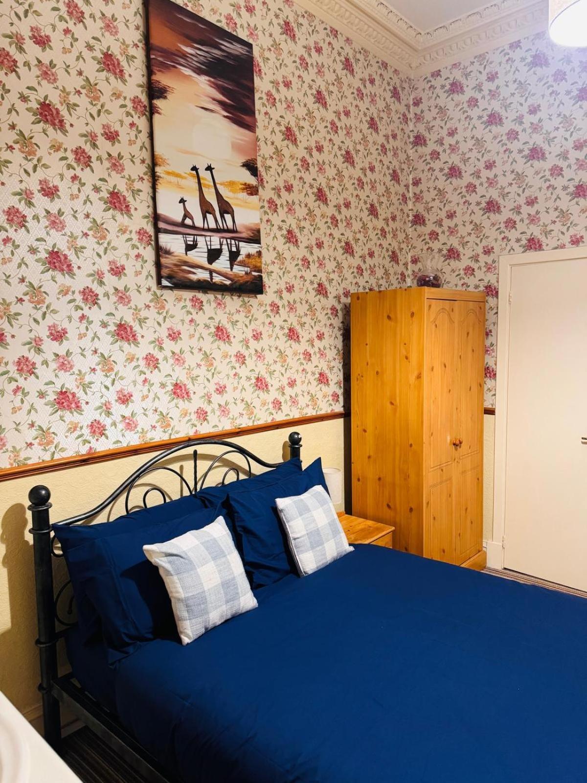 Edinburgh Travel Guest House 外观 照片
