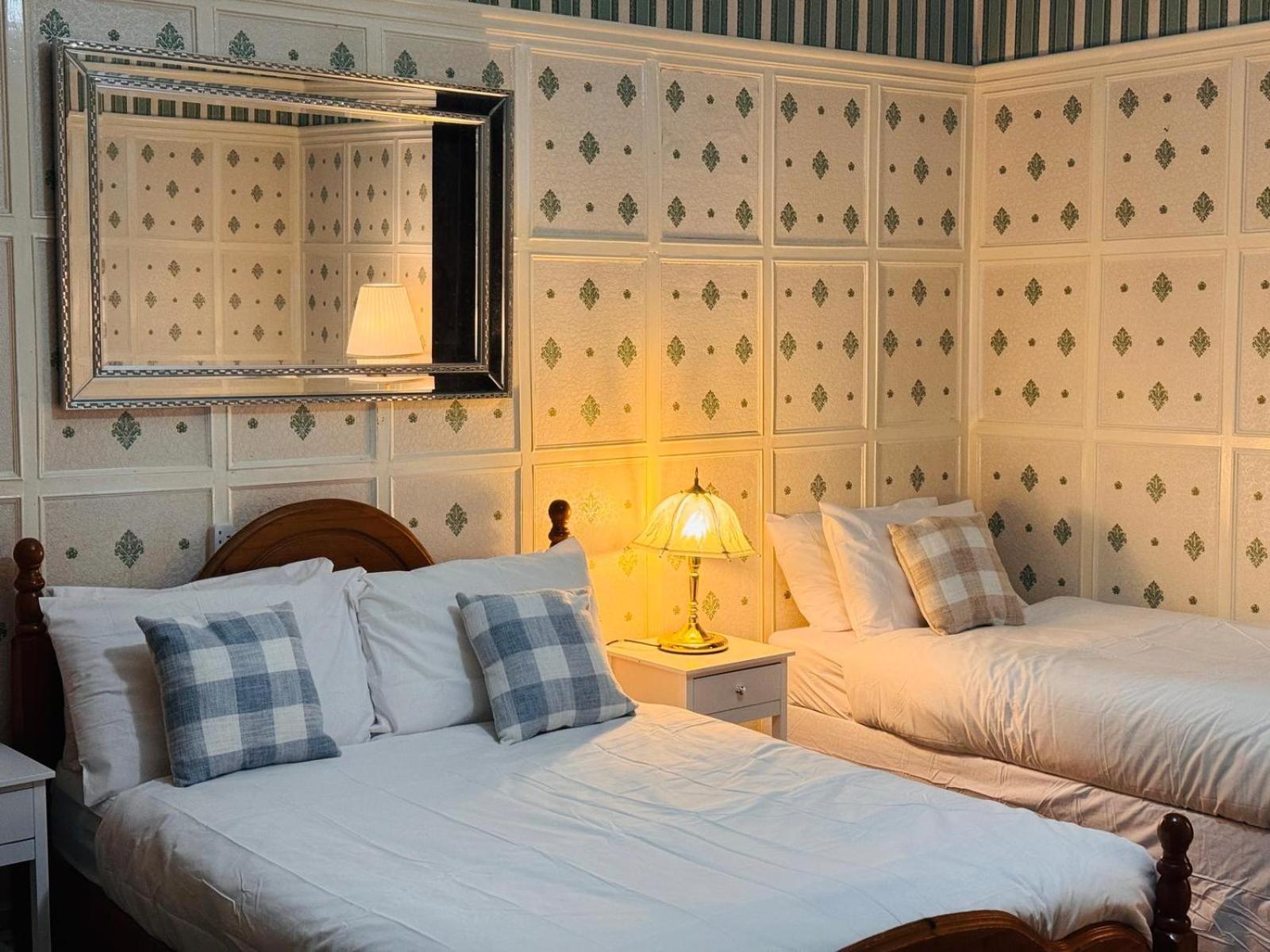 Edinburgh Travel Guest House 外观 照片