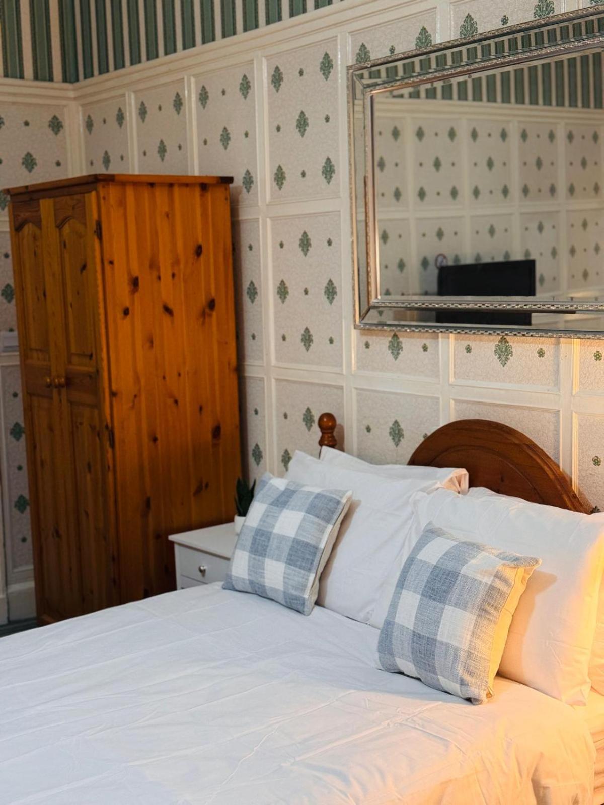 Edinburgh Travel Guest House 外观 照片