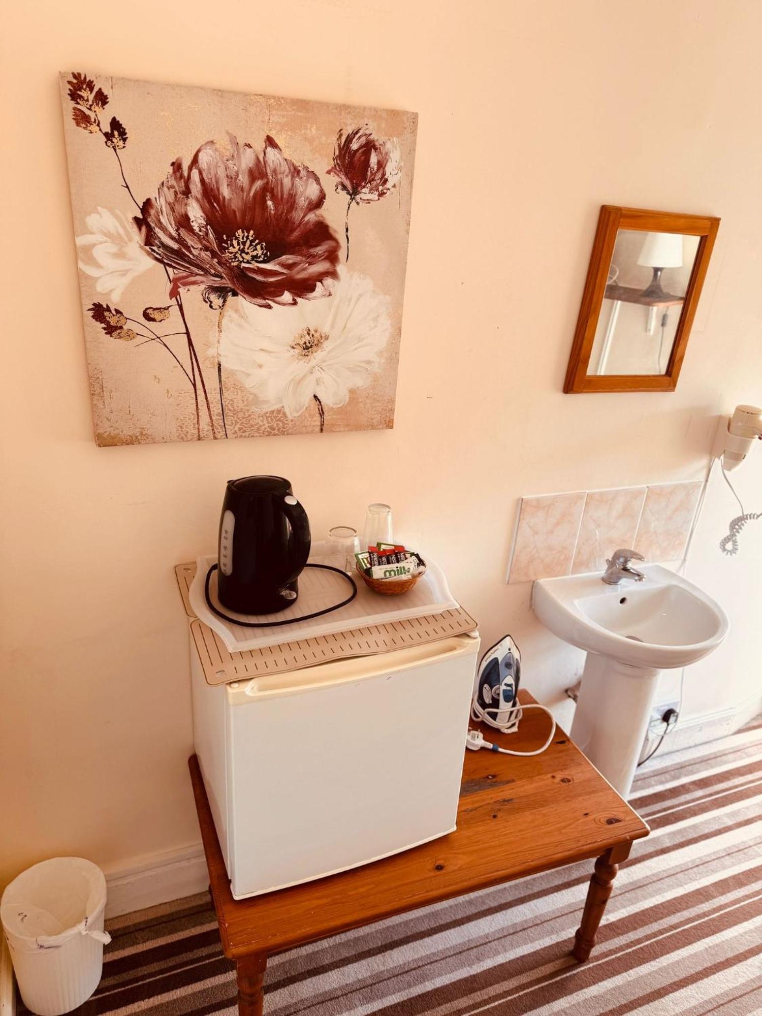 Edinburgh Travel Guest House 外观 照片