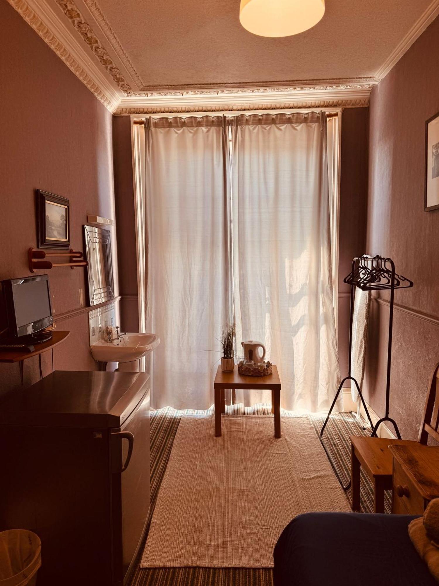 Edinburgh Travel Guest House 外观 照片